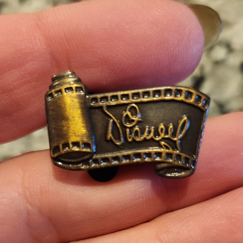 (5 For $30) Disney Pin Walt Disney Classics Collection Bronze Scroll Film Strip